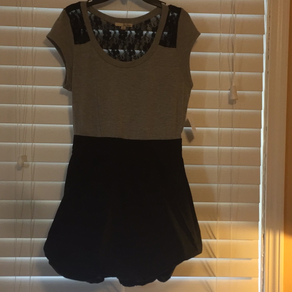 Black/gray dress
